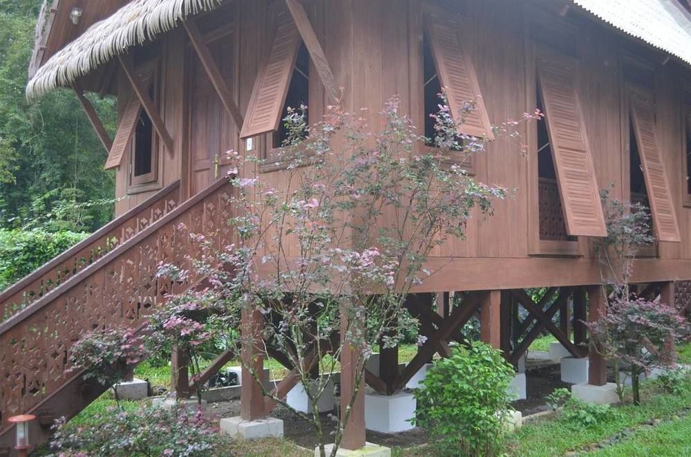 Lanna Ban Hotel Puerto Viejo de Talamanca Exteriör bild